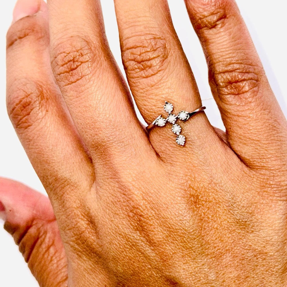 BEAUTIFUL GIFT! HUGE SALE REAL DIAMOND Cross Ring
